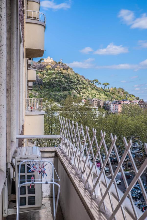 Giuliana St.Peter Apartment Рим Екстер'єр фото